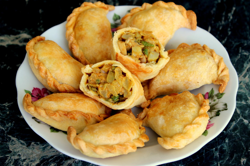 Baked Curry Puffs Eat The Wind